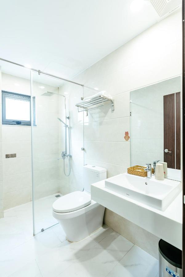 Sweden Hotel And Apartment Da Nang Exterior photo